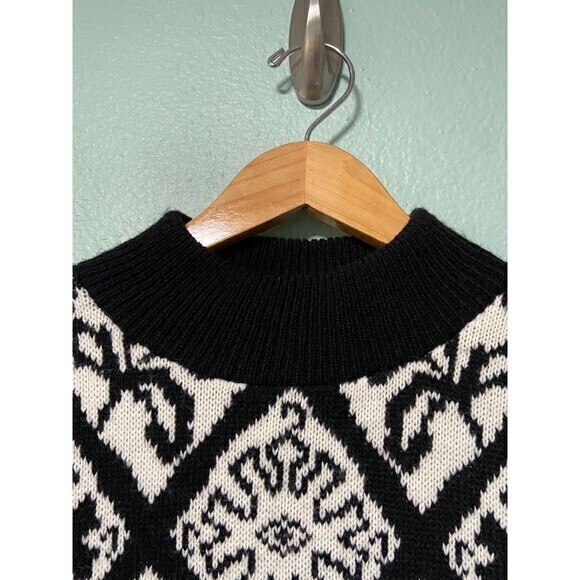 Vintage Unisex Sweater Exchange Black and White Mistletoe Pattern Sweater Small - Picture 6 of 11
